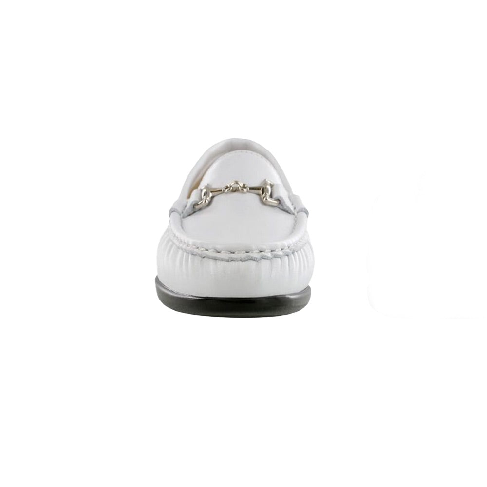 Metro (Pearl White) front