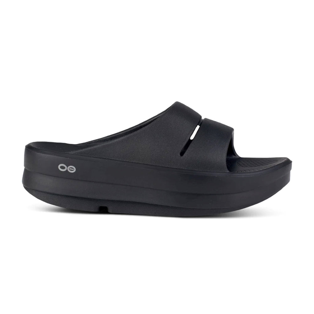 Oofos OOmega OOahh recovery slide in Black