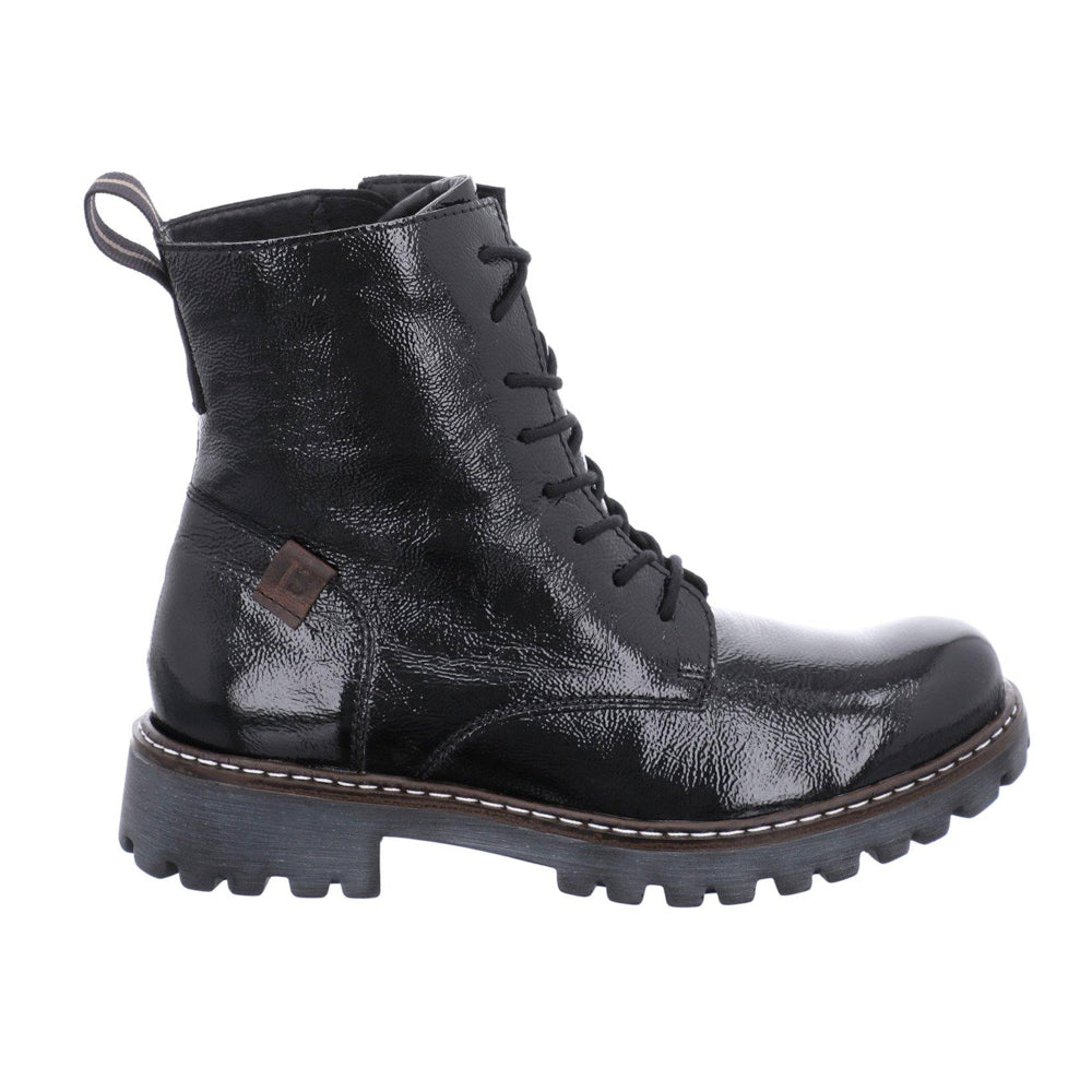 JOSEF SEIBEL Marta 02 Lace up black combat boot