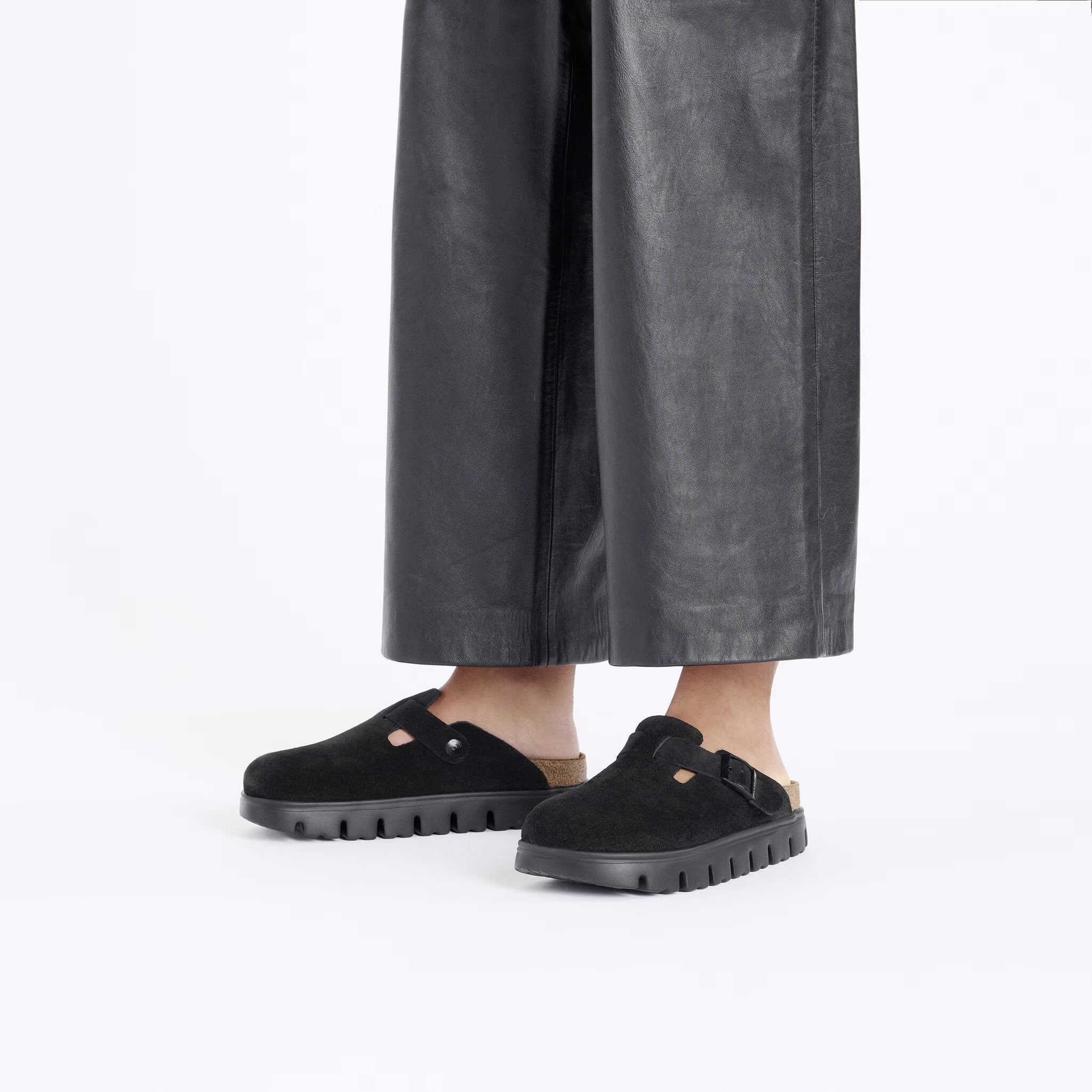 Boston Chunky (Black) when worn