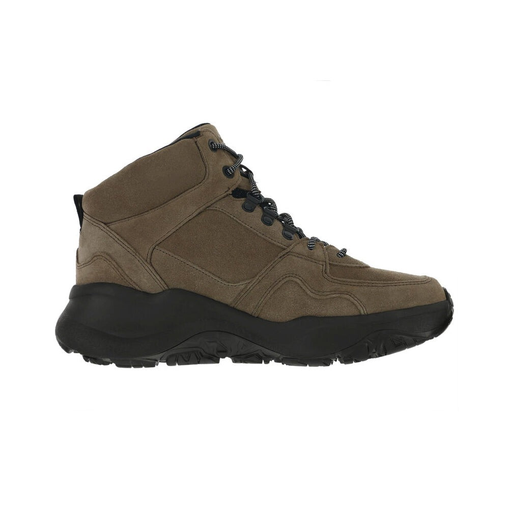 Hiking Boot in Almond