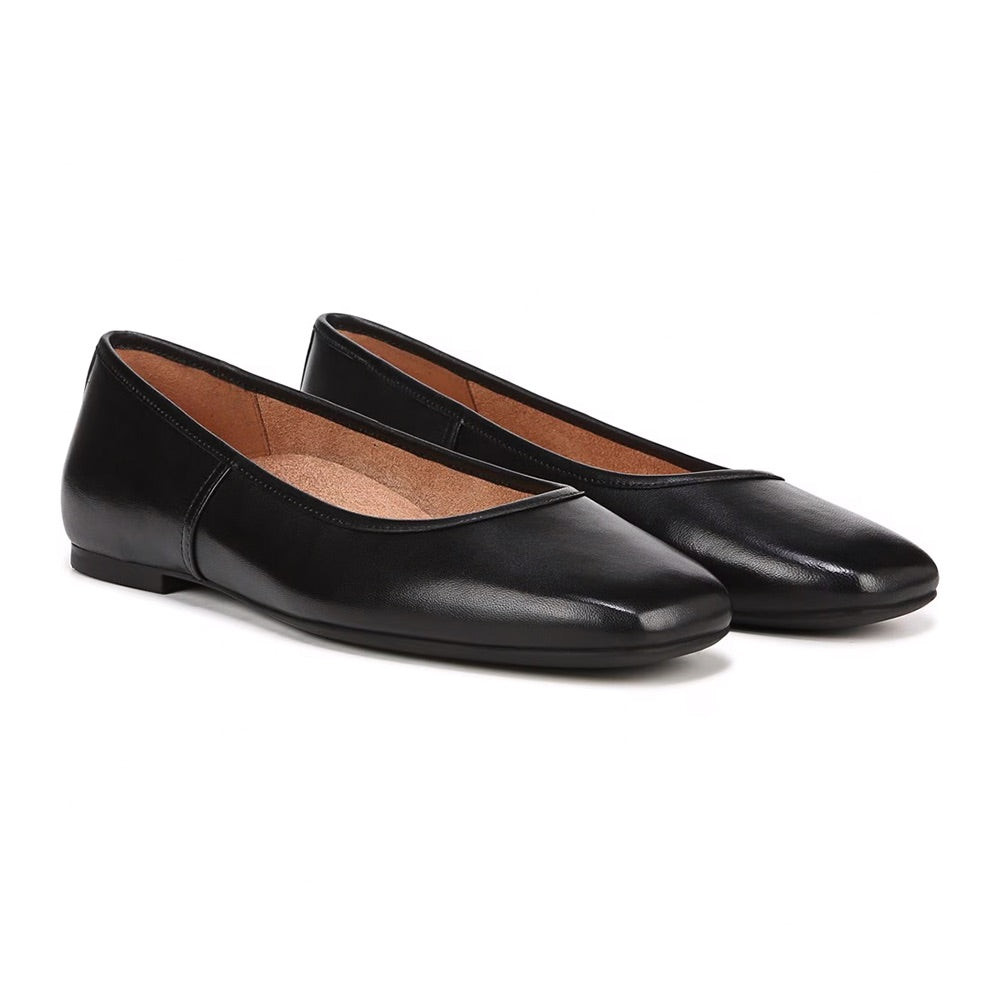 Orinda (Black) pair