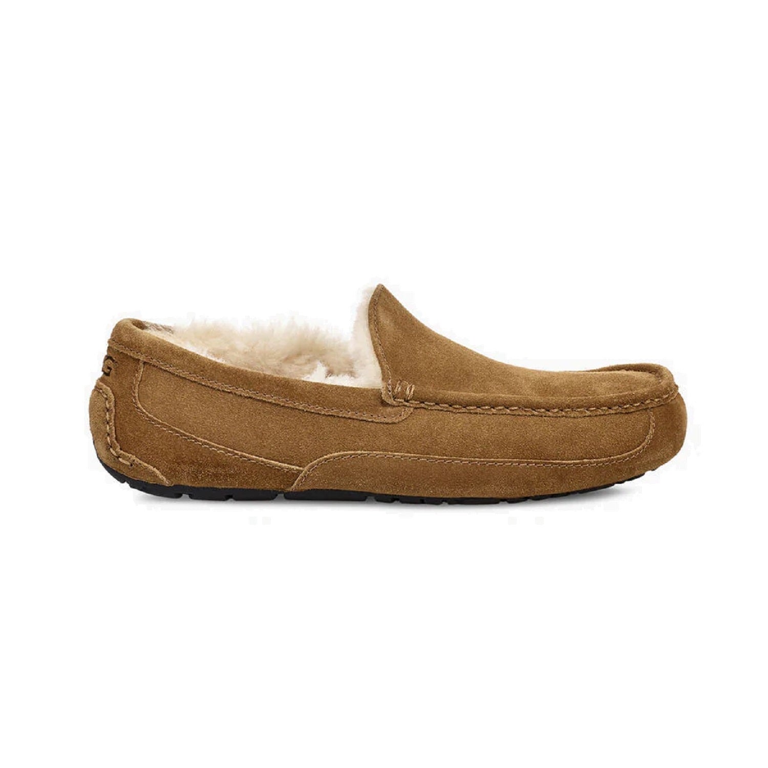 Men's ugg slipper in chestnut.