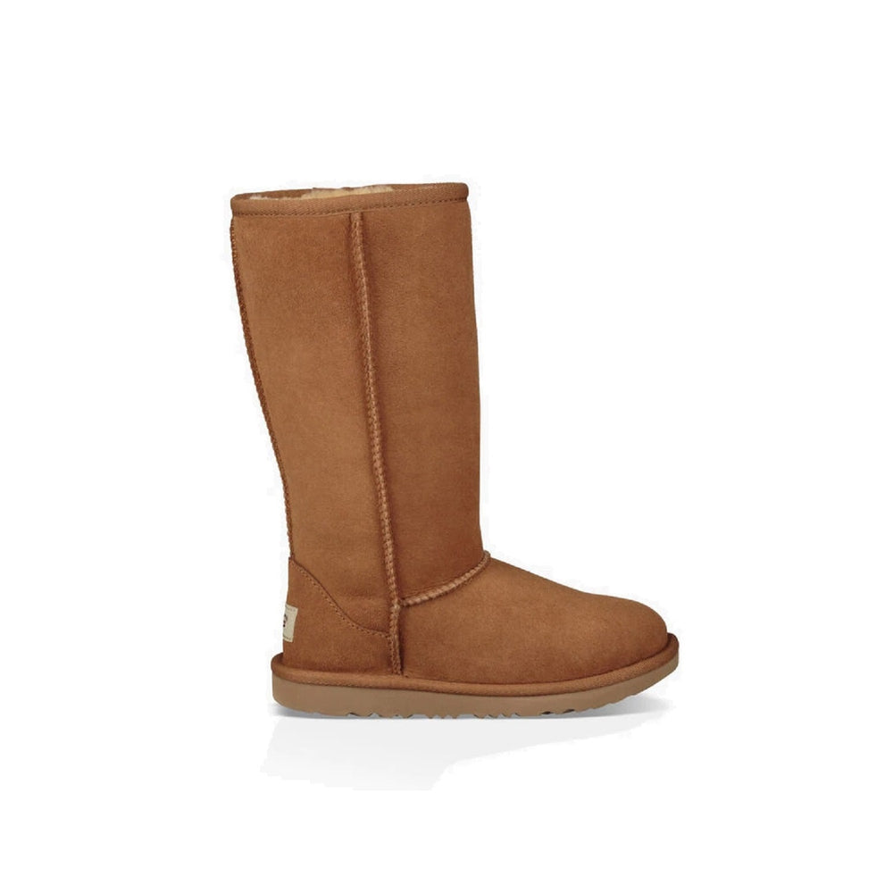 Classic tall Ugg boot in chestnut for kids.