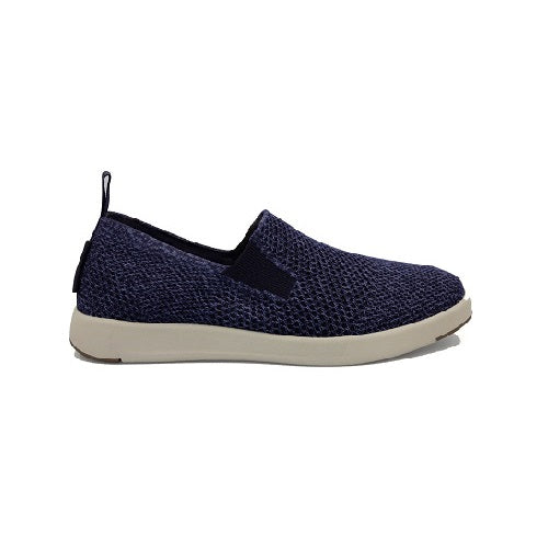 Knitted merino wool slip on sneaker in navy.